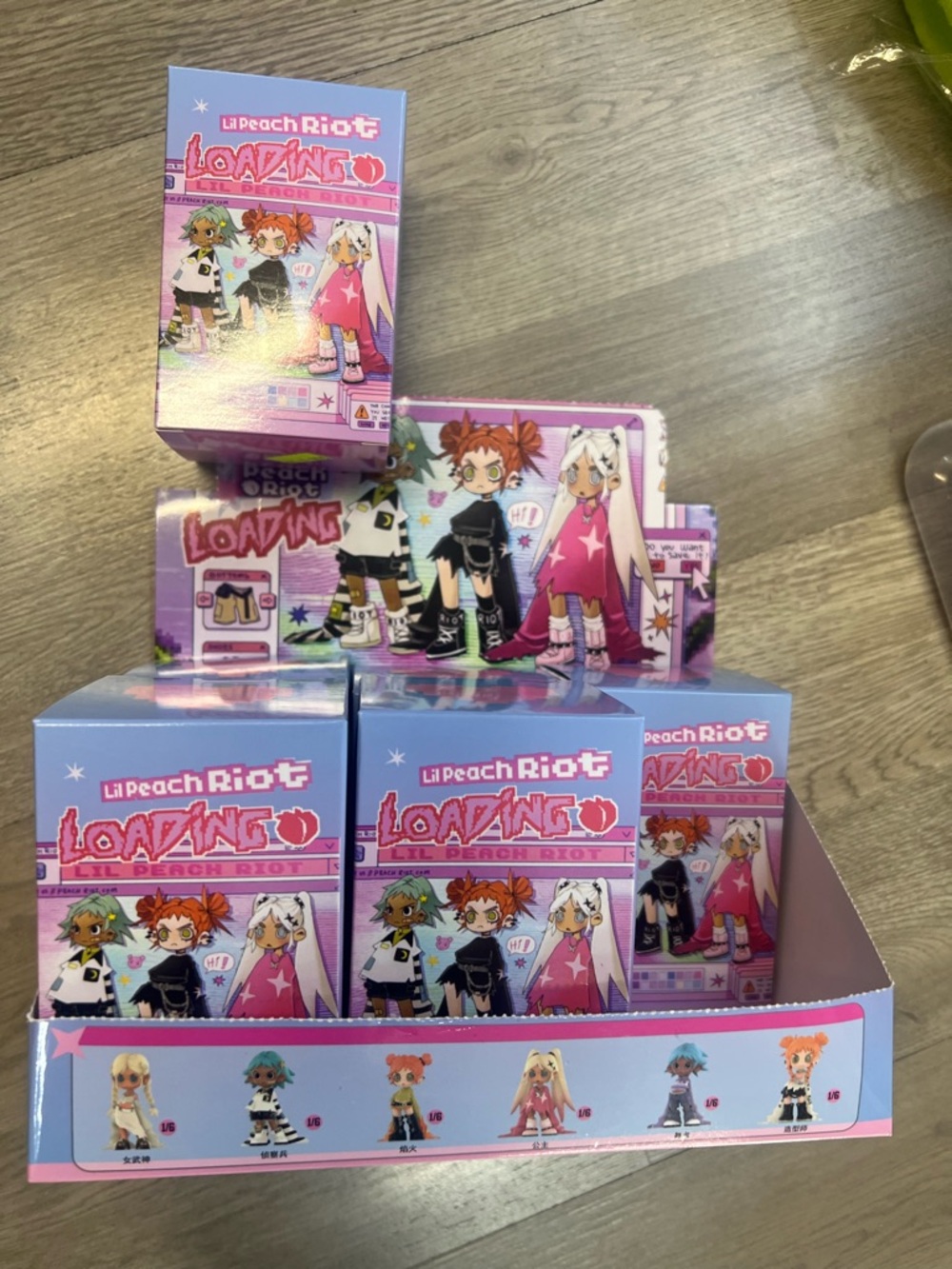 Loading Series Kids Toy Collectible - Pink